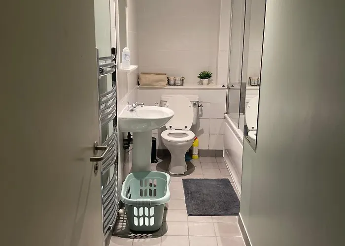 In Dublin's Tourist Spot Temple Bar Fully Renovated *