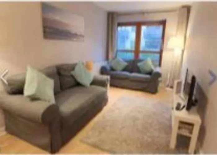 In Dublin's Tourist Spot Temple Bar Fully Renovated *