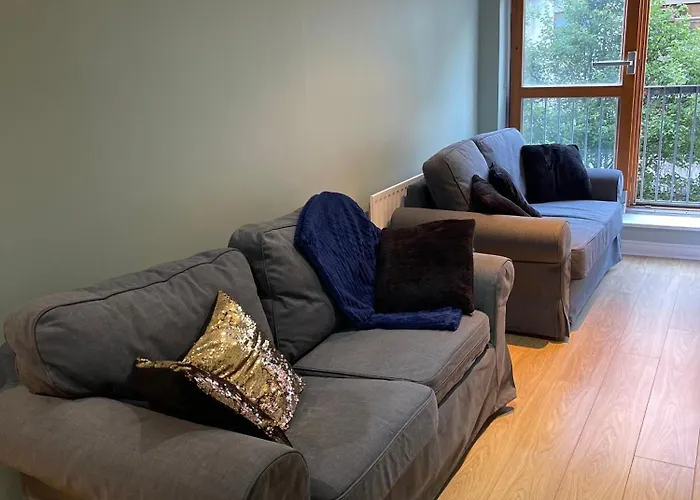 In Dublin's Tourist Spot Temple Bar Fully Renovated * Dublin